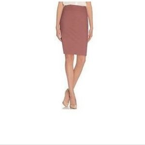Mauve pencil skirt